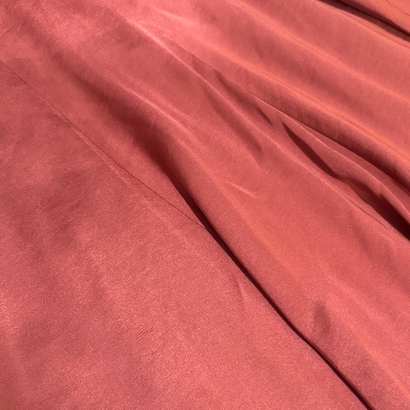 Gal Meets Glam Rust halter dress - Picture 3 of 3